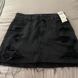 black hollister jean skirt
